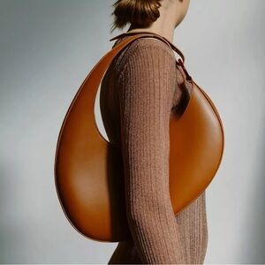 Elegant Tan Women's Bag